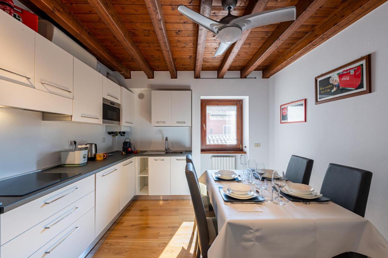 Apartament Casa Agli Archi Bardolino Zewnętrze zdjęcie